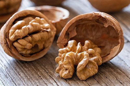 Lý do quả óc chó là siêu anh hùng trong đĩa ăn tối