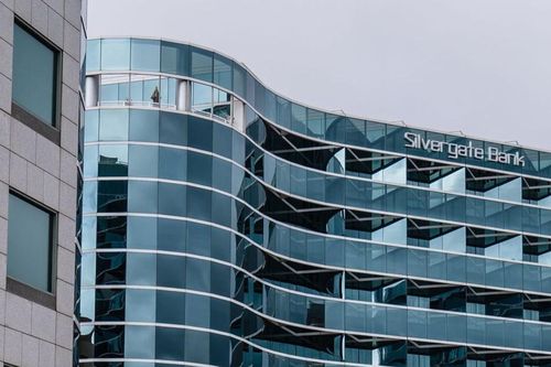 Ngân hàng 'crypto' Silvergate tạm ngừng hoạt động