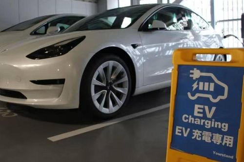 Chung cư ở Tokyo buộc phải có trạm sạc xe điện từ năm 2025