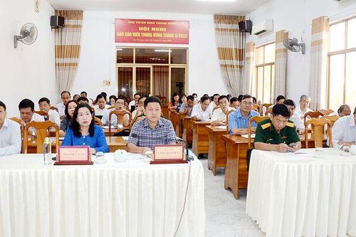 Hội nghị báo cáo viên Trung ương tháng 3/2023