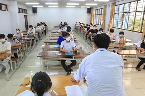 Trả trường chuyên về đúng nghĩa