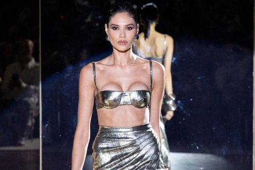 Trào lưu lỗi thời trở lại đường đua thời trang