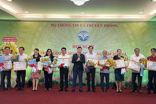 Thúc đẩy ứng dụng công nghệ số trong phát thanh-truyền hình