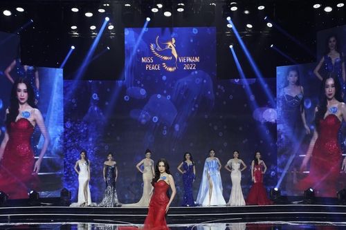 Lại tranh giành tên gọi 'Hoa hậu Hòa bình Việt Nam'