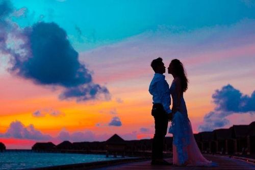 3 nguyên nhân thà kết hôn muộn còn hơn lấy nhầm người