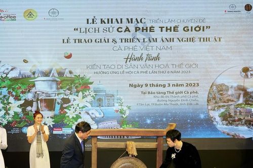 Trao giải và triển lãm ảnh nghệ thuật về cà phê