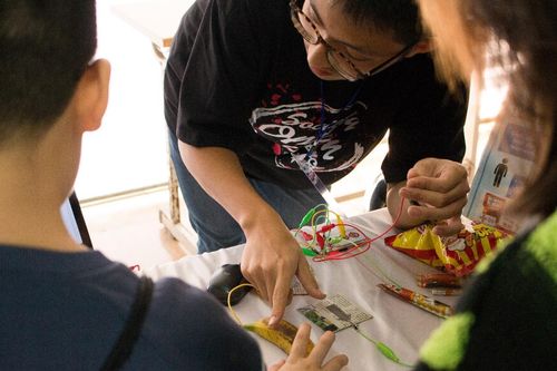Hội chợ Khoa học Science Fair bước sang mùa thứ 6 với quy mô được mở rộng