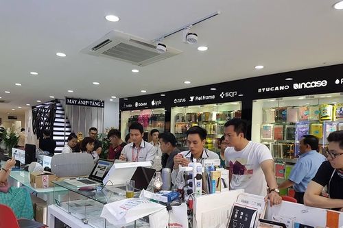 Cổ phiếu bán lẻ ICT khi nào chạm đáy?