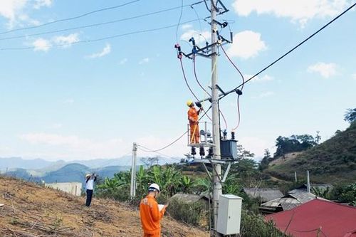 Thanh Hóa bàn giao công trình đường dây tải điện 35KVA cho ngành điện quản lý trước 30/3