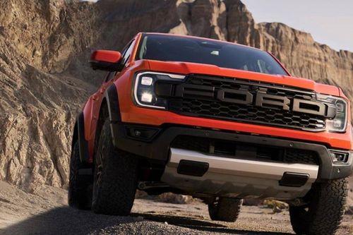 Ranger Raptor 2023 về Việt Nam, giá từ 1,299 tỷ đồng