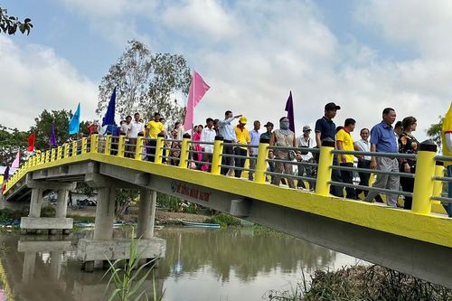 Hội Từ thiện chùa Tường Nguyên bàn giao cầu nông thôn, 14 nhà tình thương tại Kiên Giang