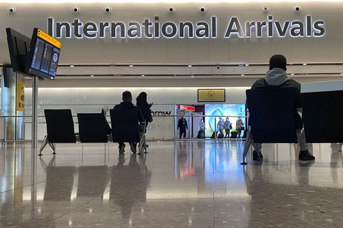 Anh đổi luật, yêu cầu du khách được miễn visa phải nộp đơn xin phép nhập cảnh