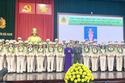Công an tỉnh Hà Nam: Tôn vinh 75 gương điển hình tiên tiến