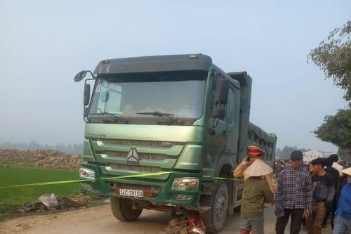 Khởi tố tài xế xe tải vụ 3 mẹ con tử vong trên đường đến trường