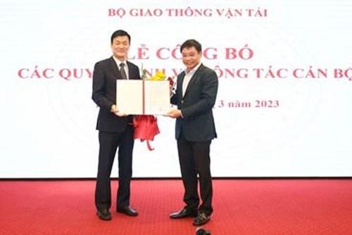 Trao quyết định bổ nhiệm tân Cục trưởng Cục Đăng kiểm Việt Nam