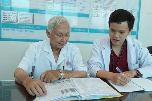Miệt mài truyền lửa cho thế hệ sau