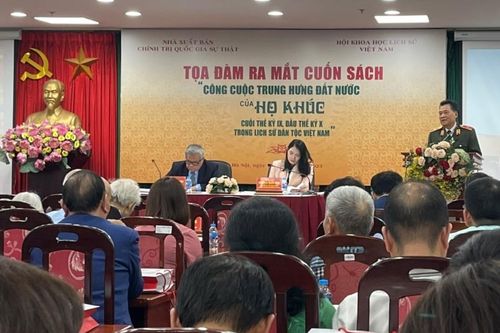 Tọa đàm ra mắt sách về công cuộc trung hưng đất nước của họ Khúc
