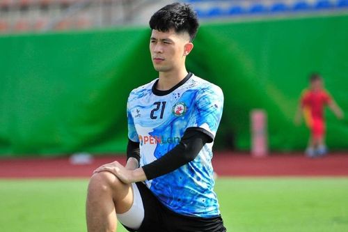 Đình Trọng chưa biết ngày trở lại sân cỏ