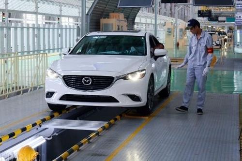 Gỡ khó trong đăng kiểm xe cơ giới: Phó Thủ tướng yêu cầu huy động nhân lực tăng cường cho Hà Nội, TP. Hồ Chí Minh, kết hợp tăng ca kíp
