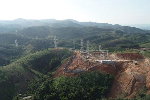 Nỗ lực hoàn thành thi công Trạm cắt 220 kV Bờ Y và đấu nối trong tháng 3/2023