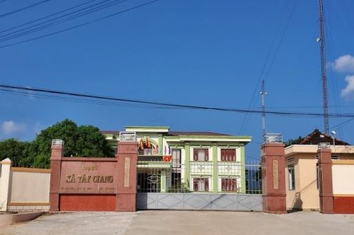 Bình Định: Đề nghị báo cáo vụ hỗ trợ hơn 4 lạng gạo cho người nghèo ở xã Tây Giang