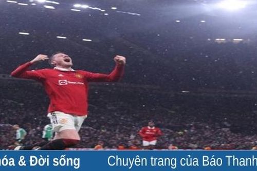 Wout Weghorst: Từ cái đập tay đầy nghi ngờ đến khóe mắt ngấn lệ của sự tận hiến