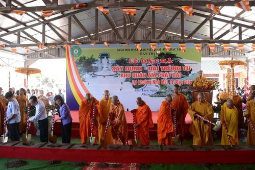 Bạc Liêu: Ban Trị sự Phật giáo tỉnh đặt đá đại trùng tu khu Quán Âm Phật Đài