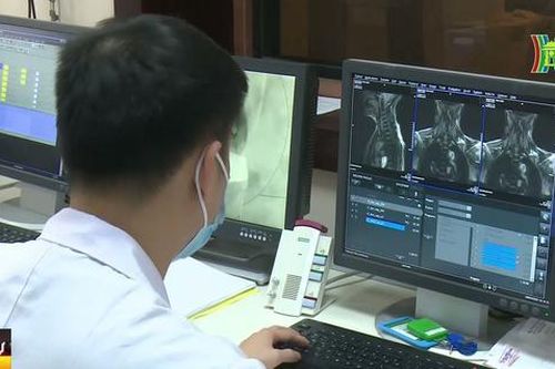 Hà Nội giải bài toán thiếu thuốc, vật tư y tế
