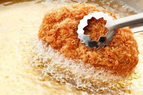 Chuyên gia chỉ ra những nguy hại cho sức khỏe khi ăn nhiều đồ chiên rán và cách chế biến lành mạnh hơn