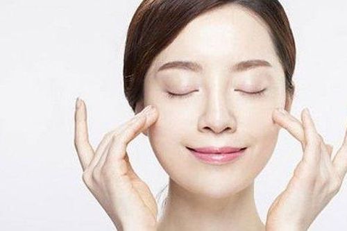 4 cách tự xoa bóp giảm đau nhức, mệt mỏi