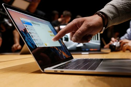 Mong chờ gì ở MacBook cảm ứng đầu tiên của Apple
