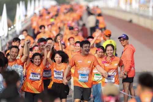 3.500 người tham gia chạy bộ gây quỹ hỗ trợ trẻ em khó khăn