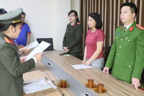 Bắt Giám đốc Công ty máy tính Lam Hồng vì đội giá thiết bị giáo dục