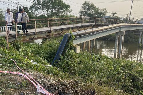 Sau tiệc sinh nhật, hai thanh niên tử vong do lao xe máy xuống kênh