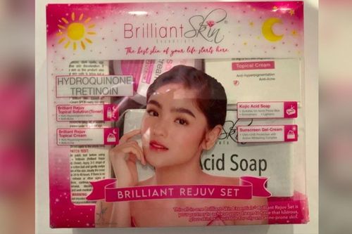 Bộ Y tế Canada cấm lưu hành sản phẩm làm đẹp Brilliant Skin Essentials