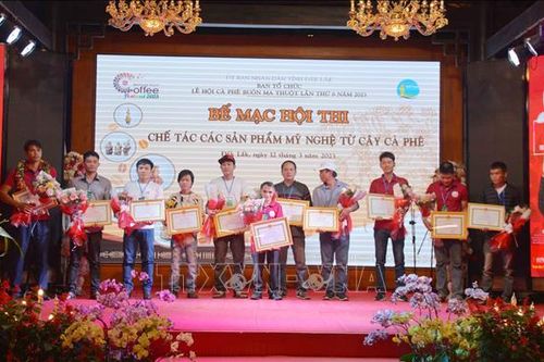 Lễ hội Cà phê Buôn Ma Thuột lần thứ 8: Bế mạc Hội thi chế tác các sản phẩm mỹ nghệ từ cây cà phê