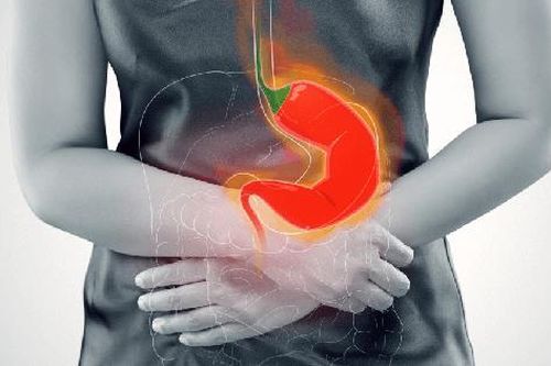 8 cách giúp giảm ợ nóng, ợ chua do trào ngược dạ dày khi mang thai