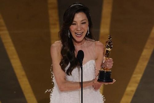 Dương Tử Quỳnh - diễn viên gốc Á đầu tiên đoạt giải Nữ chính xuất sắc tại Oscar