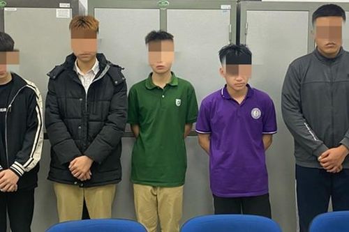 Hà Nội: Bắt giữ nhóm đối tượng mang hung khí trong đêm