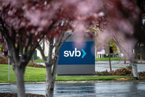 Mỹ đấu giá SVB