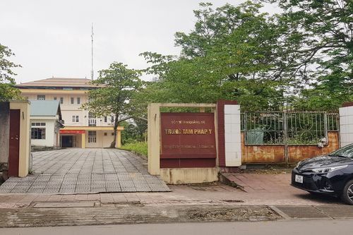 Khởi tố, bắt giam Giám đốc Trung tâm Pháp y tỉnh Quảng Trị