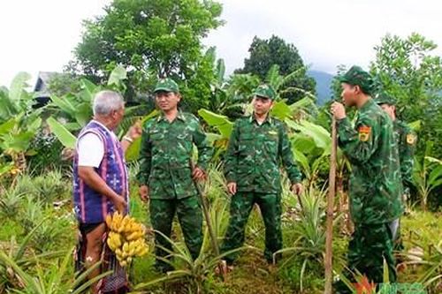 'Ngày về thôn bản'