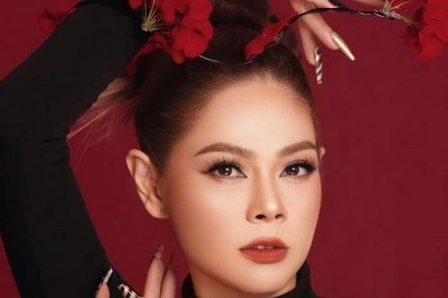 Ca sĩ Thanh Thảo đẹp ma mị trong bộ ảnh mới