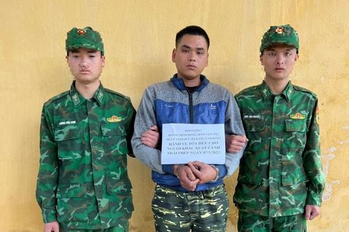 Khởi tố vụ án tổ chức cho người khác xuất cảnh trái phép