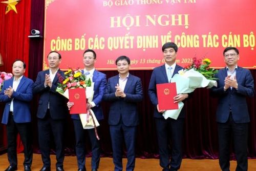 Bộ Giao thông vận tải có tân Chánh văn phòng và Vụ trưởng Vụ Quản lý doanh nghiệp