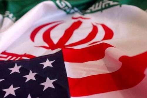 Iran nói đã đồng ý trao đổi tù nhân với Mỹ, Washington bác bỏ
