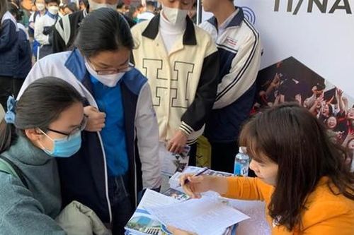 Tuyển sinh ĐH: Nhiều băn khoăn về các kỳ thi riêng