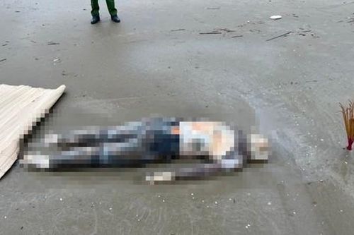 Phát hiện thi thể người đàn ông nước ngoài trôi dạt vào bờ biển Thanh Hóa