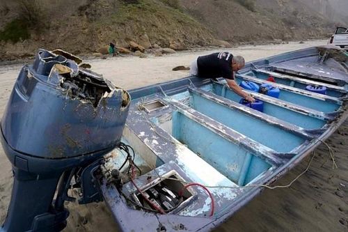 Lật thuyền ở ngoài khơi nước Mỹ, 8 người thiệt mạng