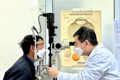 Bệnh viện Mắt Thanh Hóa tầm soát miễn phí bệnh mắt Glocom từ 13 đến 18-3